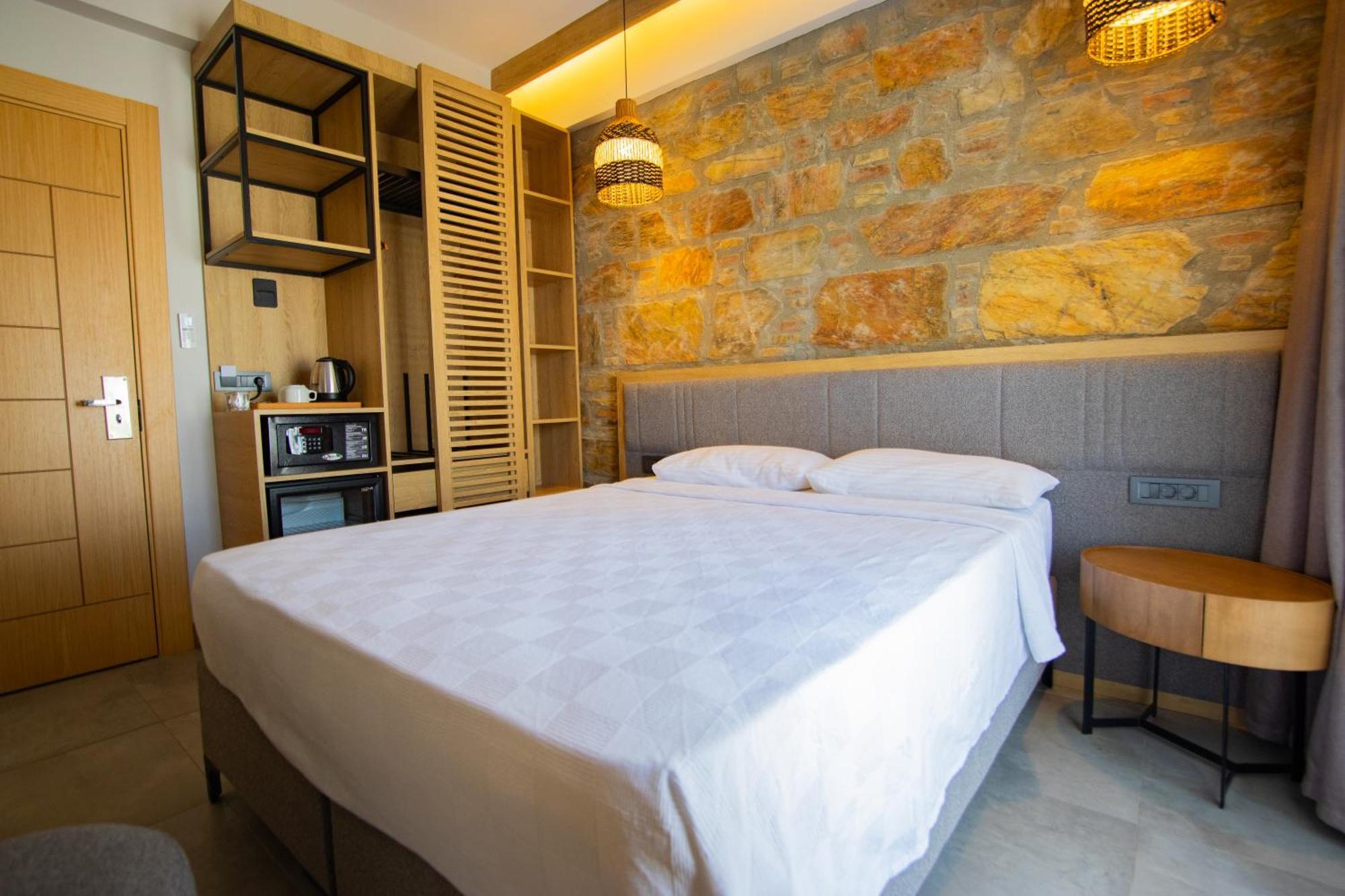 Asterina Hotel Тургутрейс Номер фото